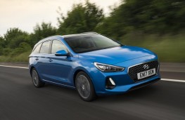 Hyundai i30 Tourer, 2017, front, action