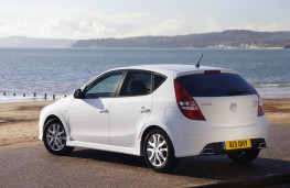 Hyundai i30, 2017, rear, action
