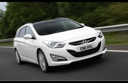 Hyundai i40 Tourer, front