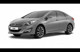 Hyundai i40 saloon, front