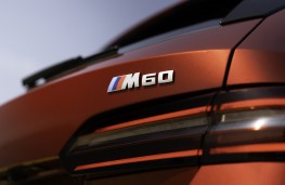BMW i5 Touring M60 xDrive, 2024, badge