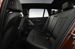 BMW i5 Touring M60 xDrive, 2024, rear seats