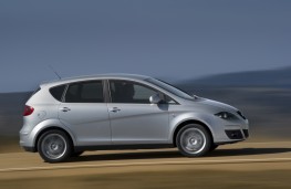 SEAT Altea 2.0 TDI CR, side