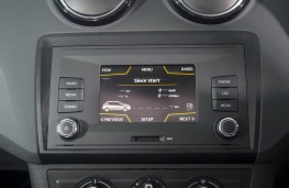 SEAT Ibiza SC 2015, display screen