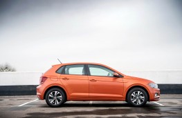 Volkswagen Polo, side