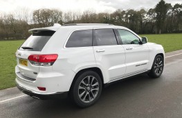 Jeep Grand Cherokee, rear