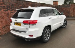 Jeep Grand Cherokee, rear