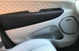 Jeep Grand Cherokee, interior