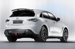 Infiniti FX Vettel