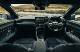 Dacia Duster, 2025, interior