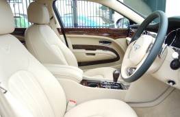Bentley Mulsanne, Queen's former car, interior