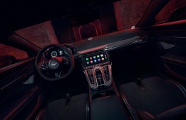 Aston Martin Vantage S, 2025, interior