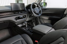 KGM Musso Rhino, 2026, interior