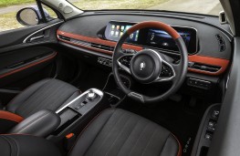 GMW ORA 03, 2025, interior