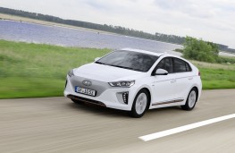 Hyundai Ioniq EV, front