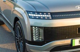 Hyundai Ioniq 9, 2025, headlights