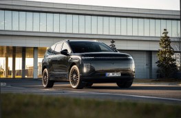 Hyundai IONIQ 9 Calligraphy Black Ink, 2026, front