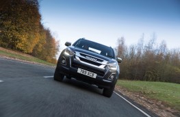 Isuzu D-Max, front