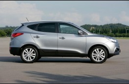 Hyundai ix35, side