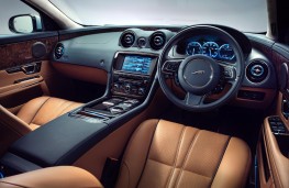 Jaguar XJ, interior