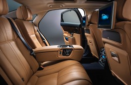 Jaguar XJ, interior