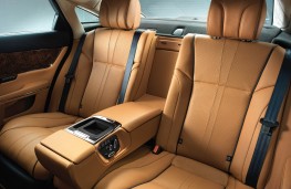 Jaguar XJ, interior