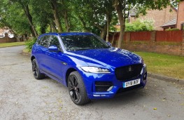 Jaguar F-PACE 2.0 R-Sport AWD