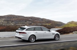Jaguar XF Sportbrake, 2017, side
