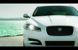 Jaguar XF, face
