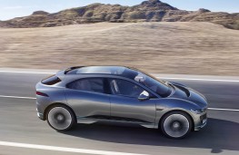 Jaguar I-Pace concept side action