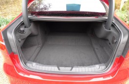 Jaguar XF, boot
