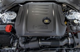 Jaguar XF, engine