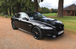 Jaguar XF R-Sport, front