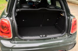 MINI John Cooper Works Convertible, 2016, boot