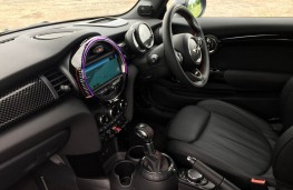 MINI John Cooper Works Convertible, interior