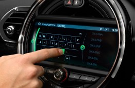 MINI Clubman John Cooper Works, display screen