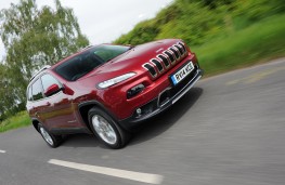 Jeep Cherokee, front