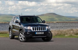 Jeep Grand Cherokee, front