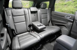 Jeep Grand Cherokee, rear seats