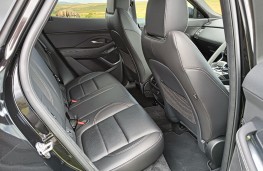 Jaguar E-Pace, 2024, rear seats