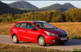 Kia cee'd 1 Sportswagon 1.4 CRDi, side
