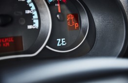 Renault Kangoo ZE 33, 2017, instruments