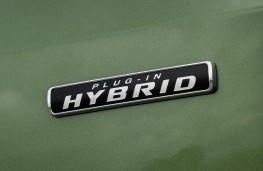 Ford Kuga PHEV, 2025, badge