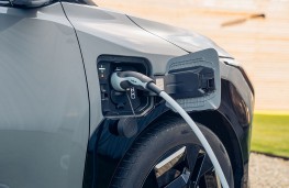 Kia EV3 GT-Line, 2024, chargiing