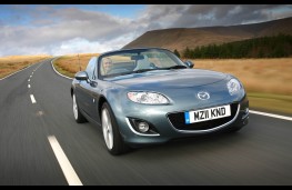 Mazda MX-5 Kendo, action