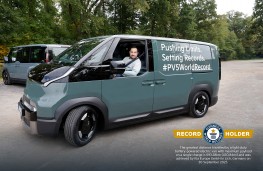 Kia PV5 Cargo, 2025, world range record, front