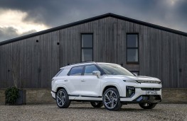 KGM Actyon, 2025, side