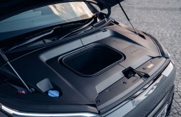 Kia EV3 GT-Line, 2024, frunk