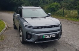 KGM Torres EVX K40, 2024, front