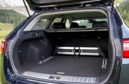 Kia Optima Sportswagon, boot